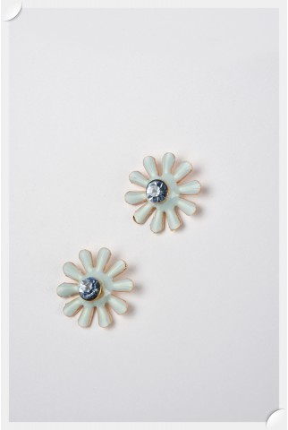 Blue daisy earrings