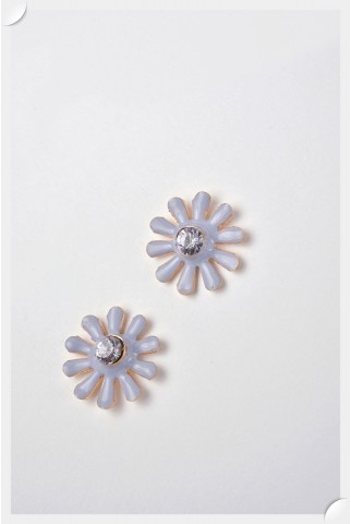 Lilla sleeth daisy earrings